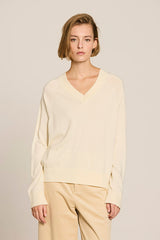 IVORY WOOL SWEATER