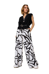 BLACK FLOUNCED SLEEVE ELEGANT BLOUSE