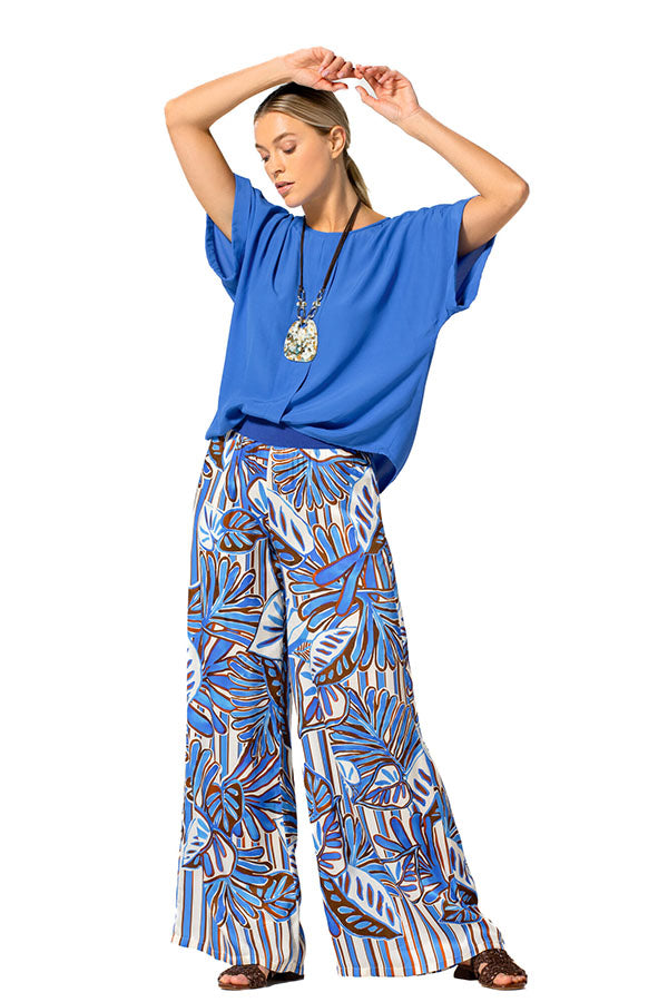 BLUE SHORT STRAIGHT TOP