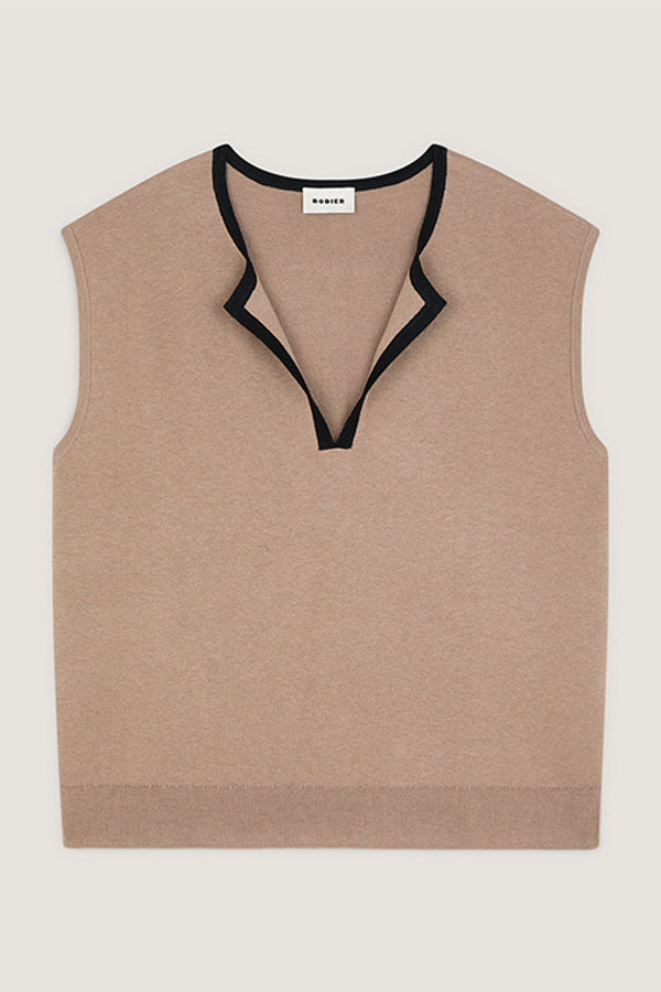 BROWN SHORT SLEEVED PULLOVER