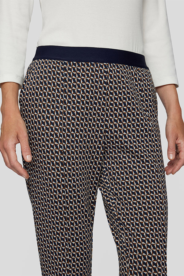 GEOMETRIC PRINT ELASTIC WAIST LEGGING