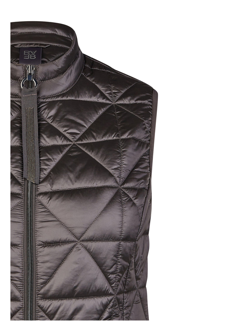 GREY SLEEVELESS QUILTED VEST