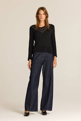 BLACK HOTFIX DETAIL KNIT T-SHIRT