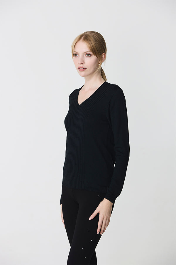 BRAIDED BLACK V-NECK SWEATER