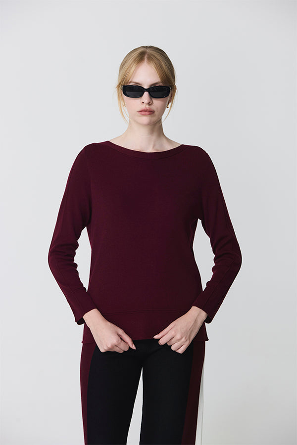 RIBBED DETAILS BURGUNDY BOAT NECK SWEATER