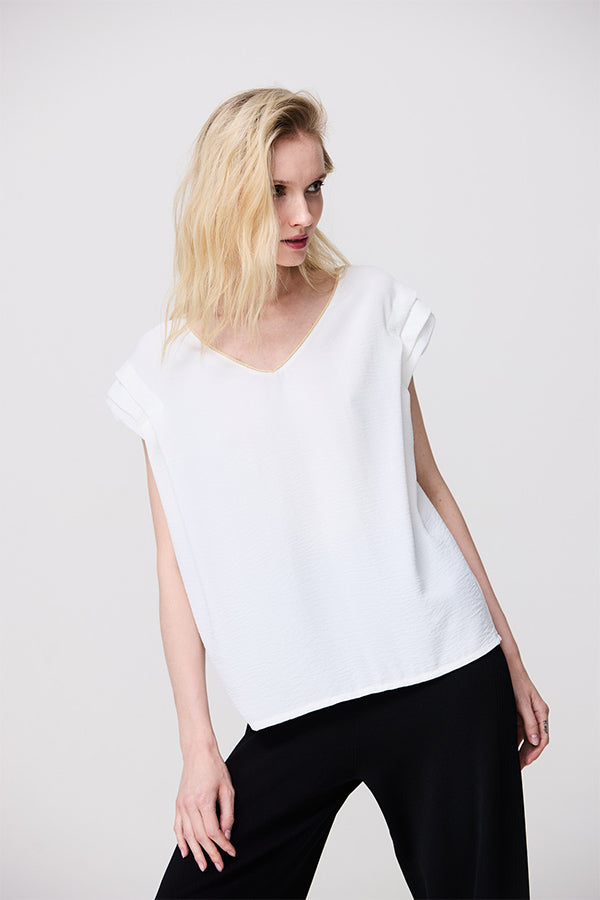 WHITE GOLD DETAIL V-NECK BLOUSE