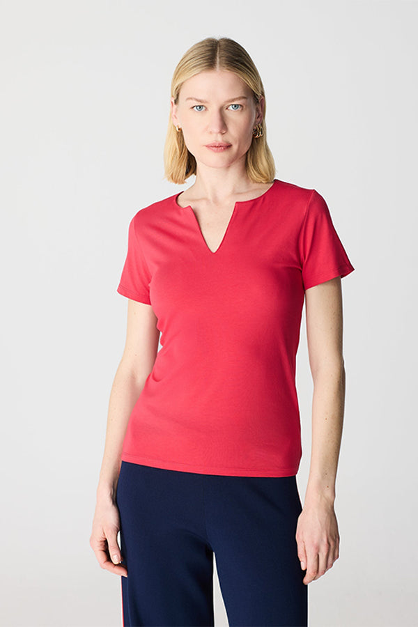 RED SPLIT SCOOP NECK BASIC T-SHIRT