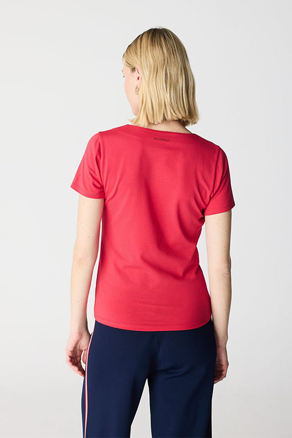 RED SPLIT SCOOP NECK BASIC T-SHIRT