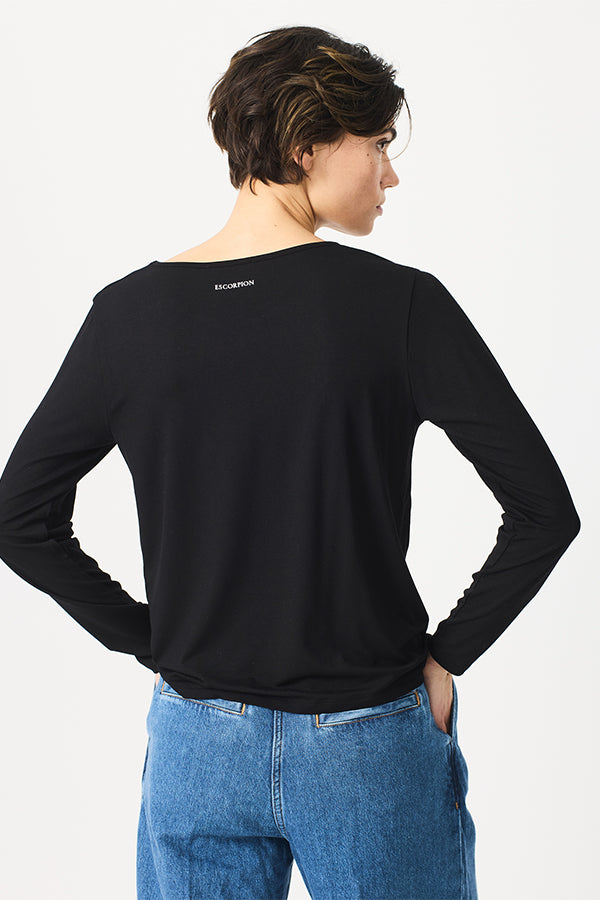 LACE DETAIL ROUND NECK T-SHIRT