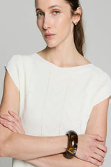 ECRU ARROW TEXTURED TOP