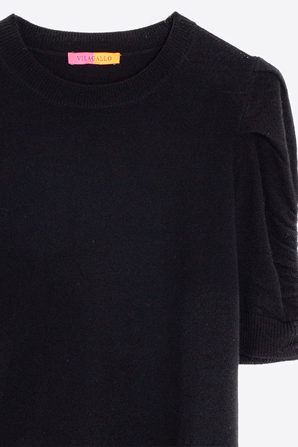 BLACK PUFFED SLEEVE SWEATER