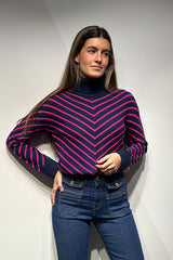 NAVY V STRIPES PULLOVER