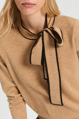 BLACK BEIGE BOW SWEATER