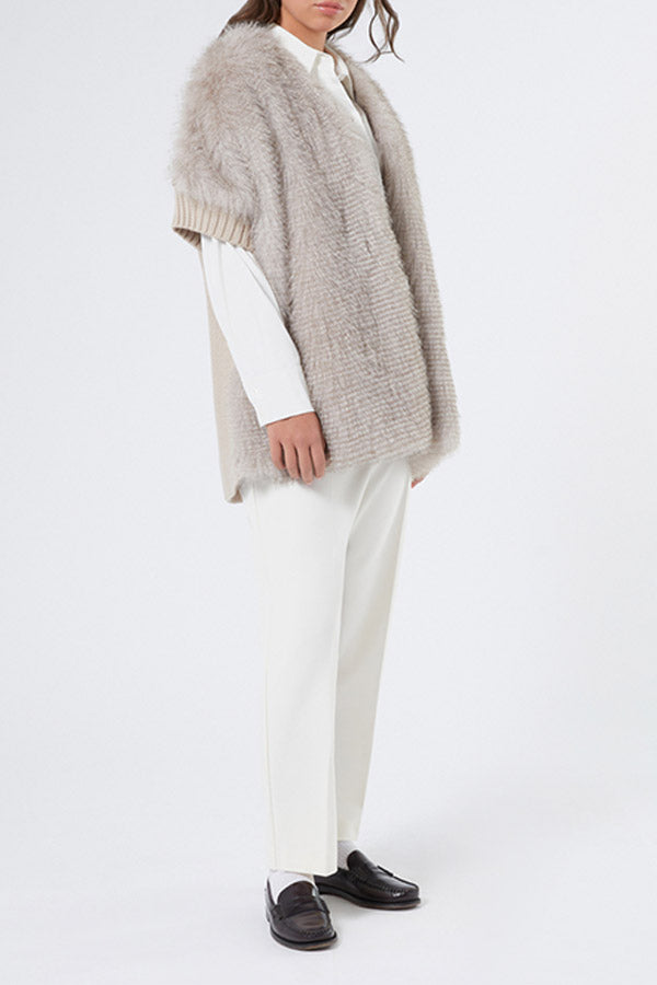 EGLE SOFT-TEXTURED KNIT CAPE