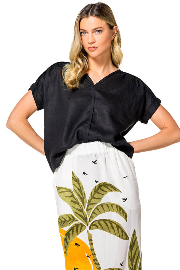 BLACK V-NECK LINEN BLOUSE