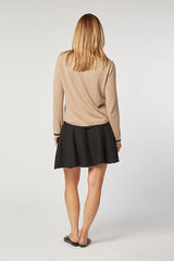 BEIGE ROUND NECK KNIT SWEATER
