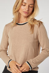 BEIGE ROUND NECK KNIT SWEATER