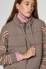 BROWN SLEEVELESS CASHMERE PUFFER JACKET