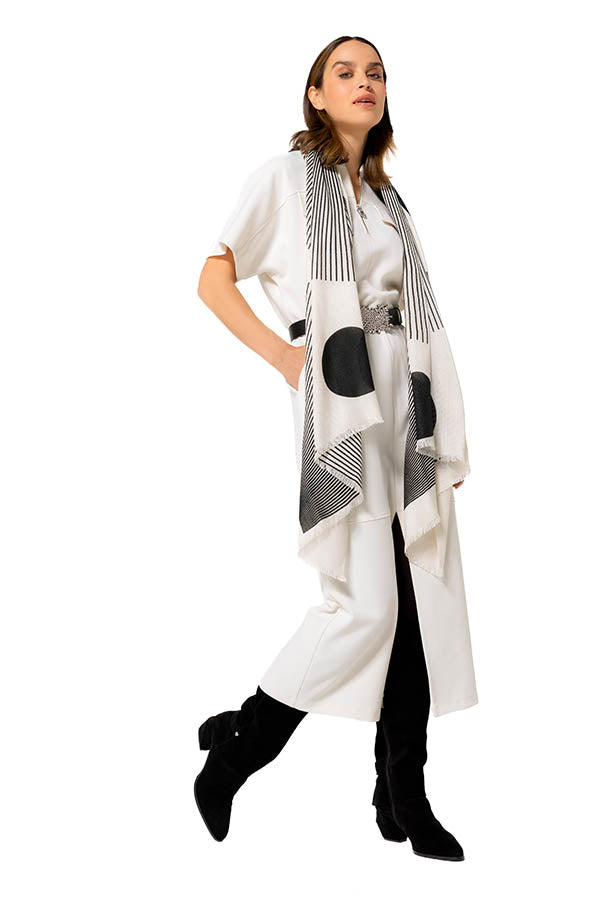 RADIAL ECLIPSE SCARF