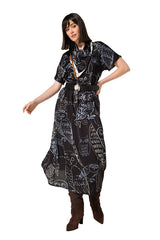 COLLAR EFFECT MIDI-DRESS
