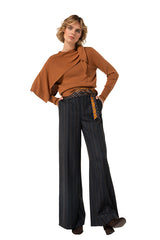 CARAMELLO BOW SHOULDER DETAIL ELEGANT PULLOVER