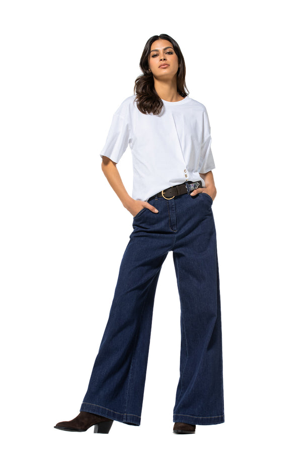 STRAIGHT LEG HIGH WAIST JEANS