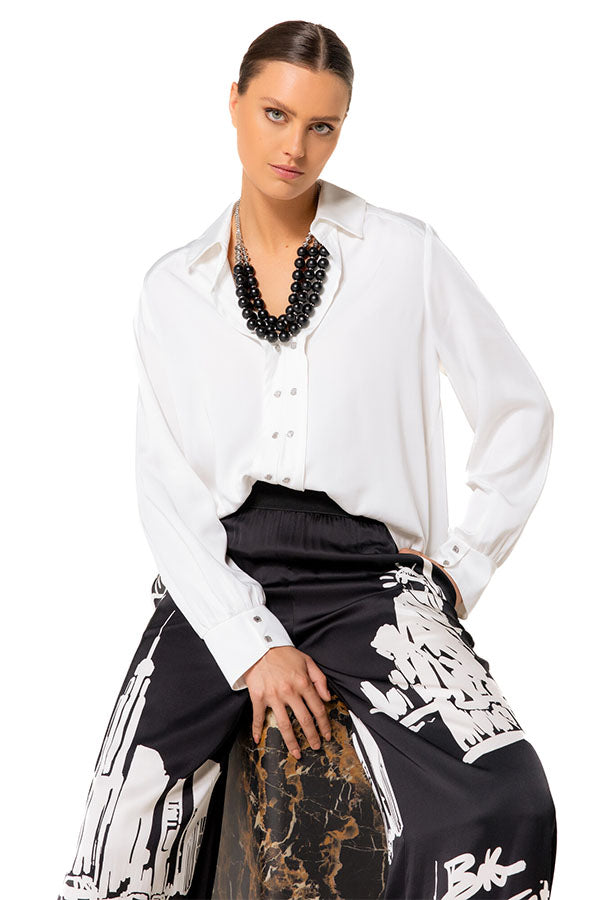 STRAIGHT-FIT BLOUSE