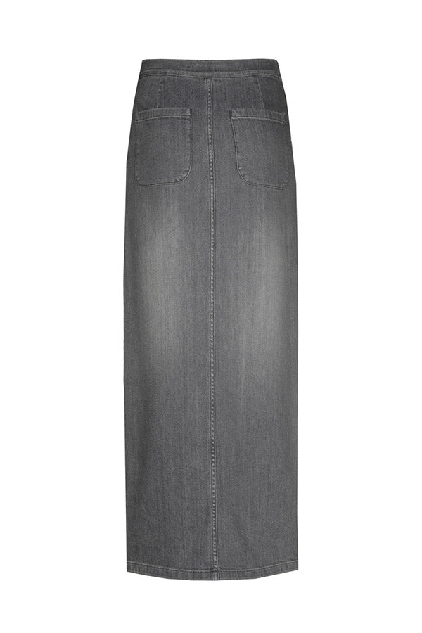 COMFORTABLE DENIM SKIRT