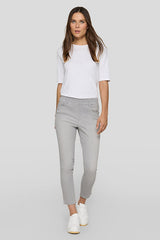 LIGHT GREY PULL ON SLIM JEANS