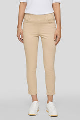 SHELL PULL ON SLIM JEANS