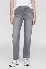 WIDE-LEG JEANS