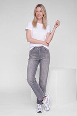 WIDE-LEG JEANS