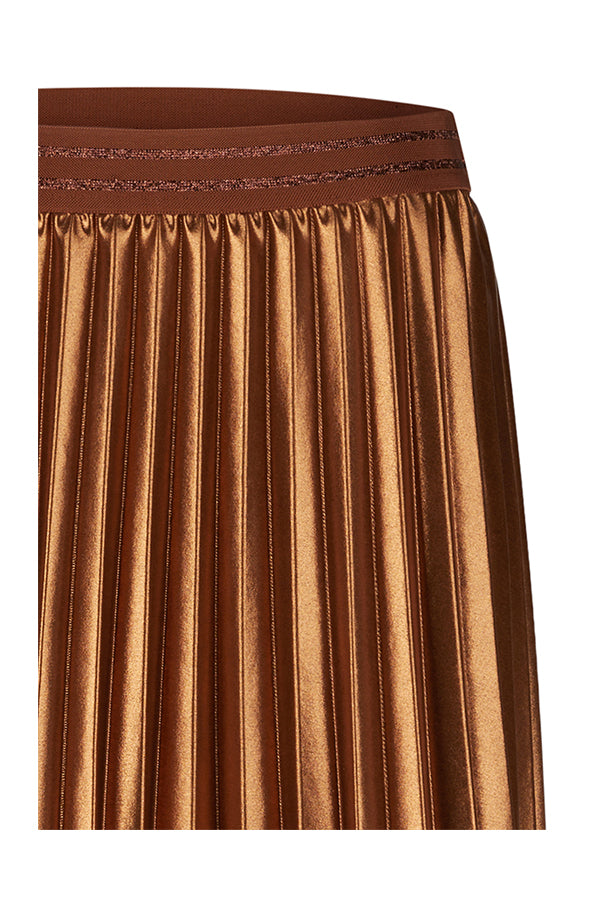 BROWN SHINY PLEATED LONG SKIRT