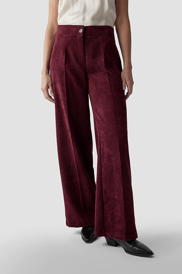 RED WIDE LEG CURDOROY TROUSERS