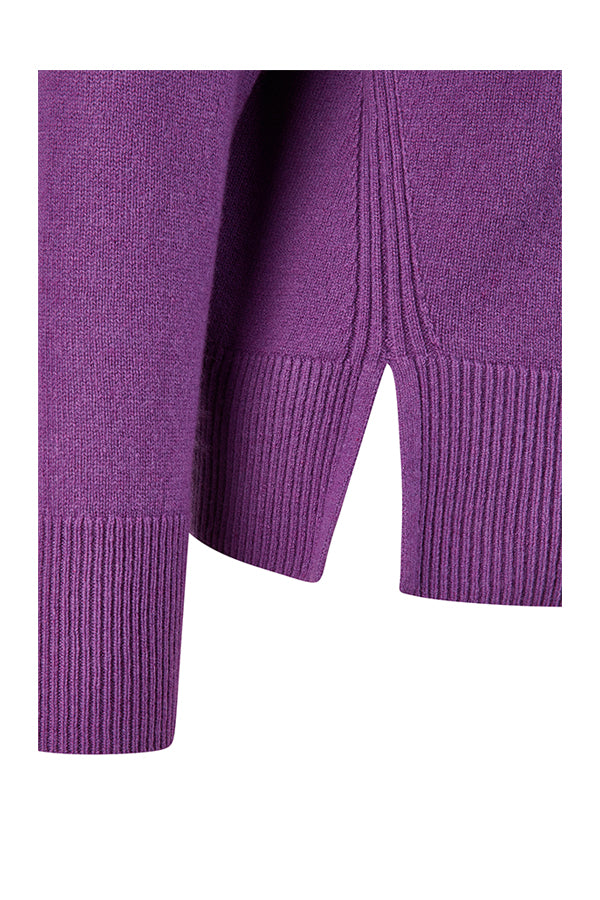 PURPLE RIBBED TURTLENECK JUMPER