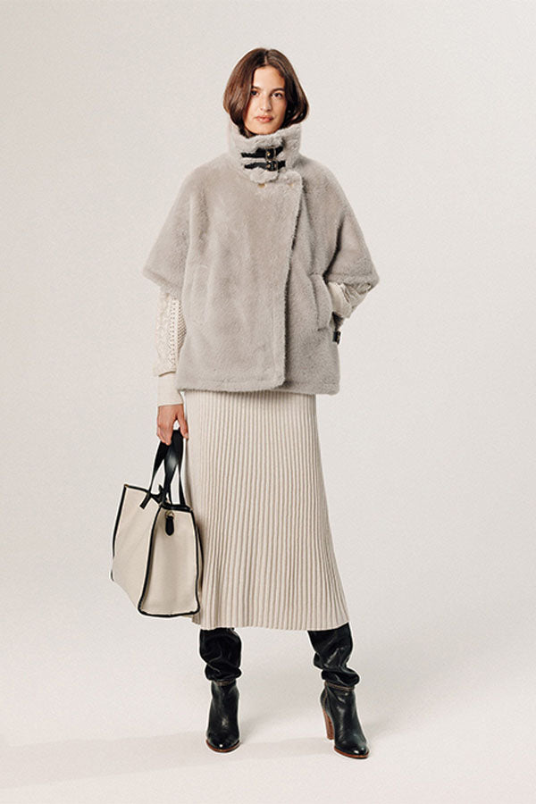 BEIGE FAUX FUR CAPE