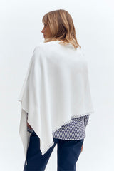 GIRLYFRANGES OFF WHITE PONCHO