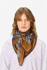ARBORIS WOOL SQUARE SCARF