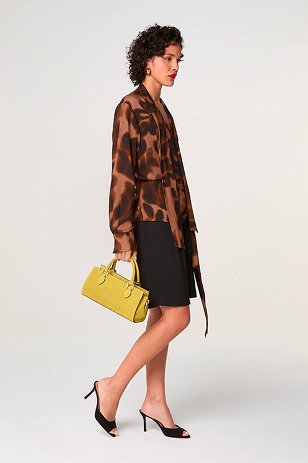 PRINTED LAVALIERE SHIRT