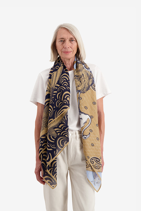 NOE BEIGE SQUARE SCARF