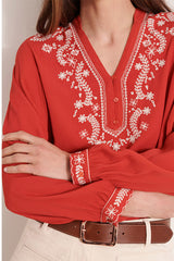 CLEO EMBROIDERED FLUID BLOUSE