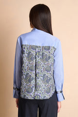 COLLEGIENNE MINIMALIST SKY SHIRT