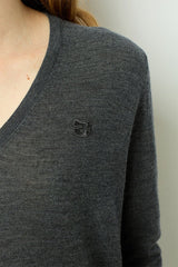 JULIETTE GREY FINE WOOL V-NECK SWEATER