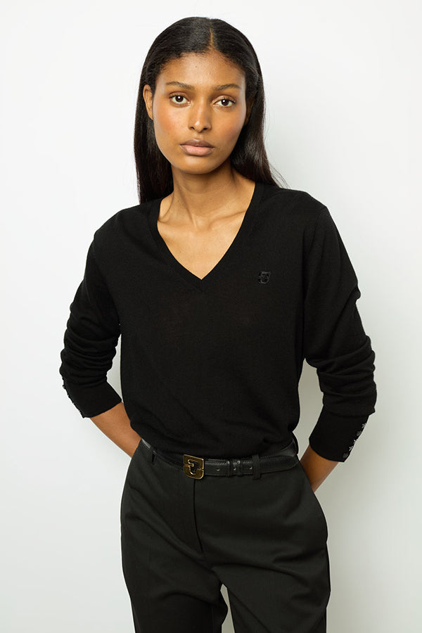 JULIETTE BLACK FINE WOOL VNECK SWEATER