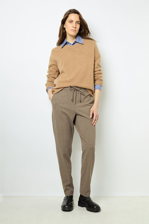 JOVITA ROUND NECK CASHMERE SWEATER