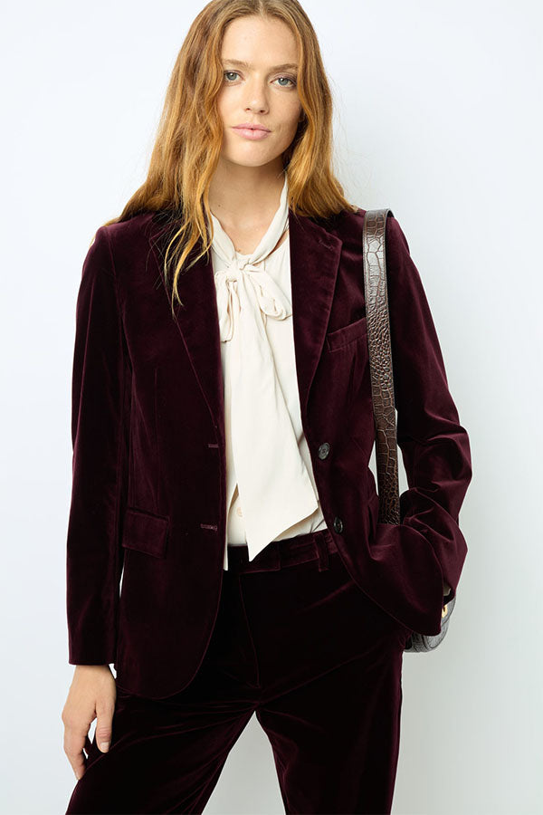 MAEVA BURGUNDY VELVET STRAIGHT BLAZER