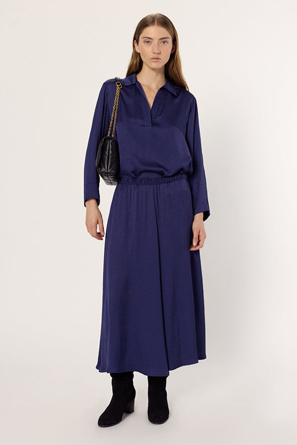 BELLA NAVY SATIN SKIRT