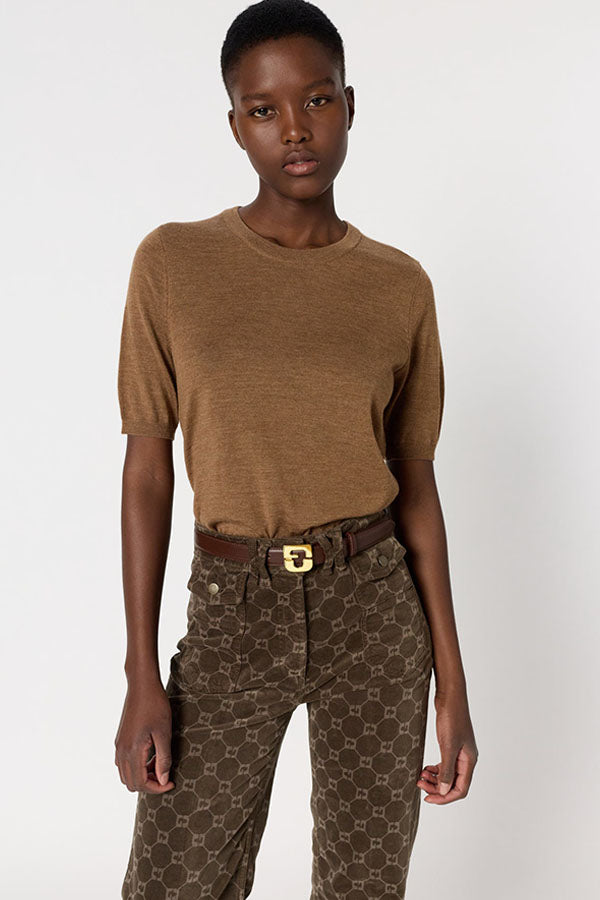 ELSA CAMEL SLEEVELESS ROUND NECK FINE WOOL SWEATER