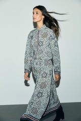 LIZ FLUID HANDKERCHIEF PRINT SHIRT