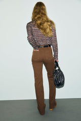 ANNA CINNAMON FLARED JEANS
